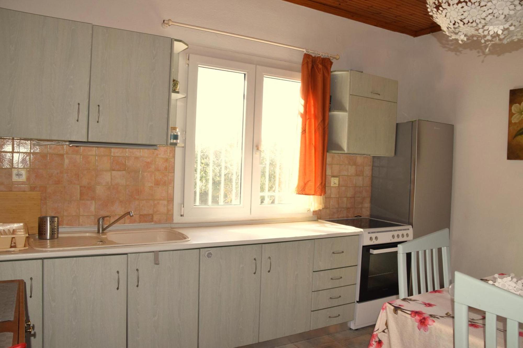 Amarantos Beautiful Garden House Holiday home *